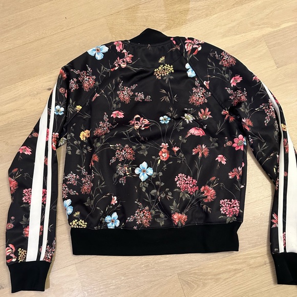 Pam and Gela Floral Bomber Jacket size small - Picture 3 of 3